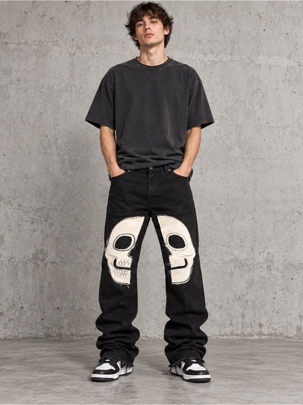 MNML Black Skull Patch Baggy Stacked Jeans Size 32 Streetwear Goth